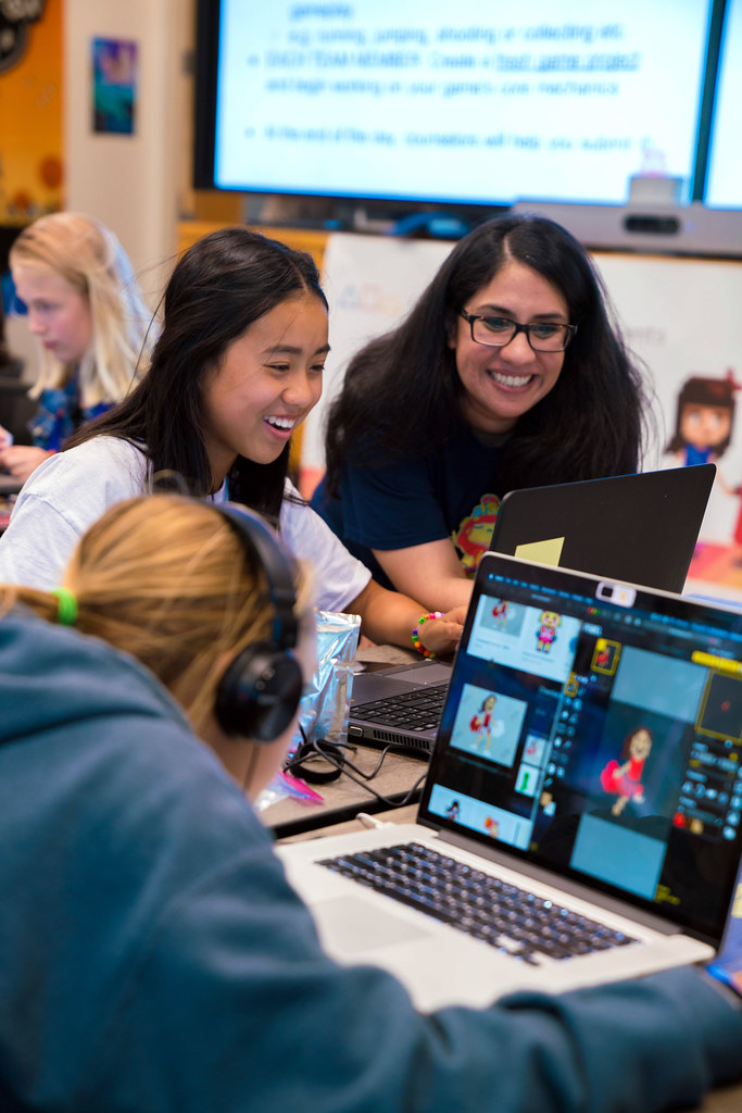 Girls Make Games: Demo Day 2019