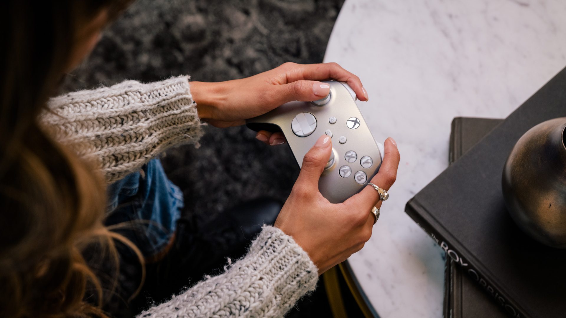 Erlebe traumhafte Welten mit dem neuen Lunar Shift Special Edition Wireless Controller